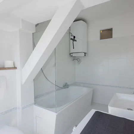 Apartament Uniqe I 100qm I 2 Schlafzimmer I Naehe Messe
