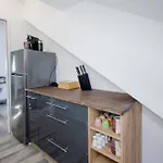 Апартаменты Uniqe I 100qm I 2 Schlafzimmer I Naehe Messe Хаар