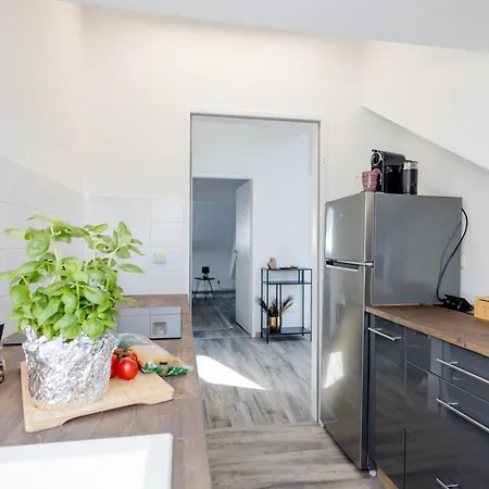 Uniqe I 100qm I 2 Schlafzimmer I Naehe Messe 아파트