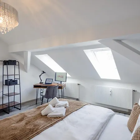 Uniqe I 100qm I 2 Schlafzimmer I Naehe Messe 아파트 *