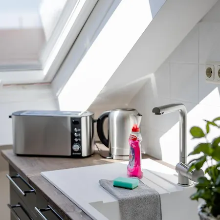 Uniqe I 100qm I 2 Schlafzimmer I Naehe Messe 아파트 *