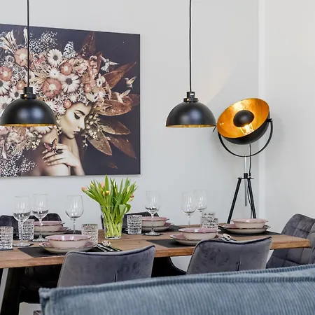 아파트 Uniqe I 100qm I 2 Schlafzimmer I Naehe Messe *